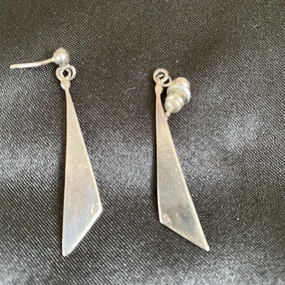 Sterling silver earrings - Picture 2 of 2